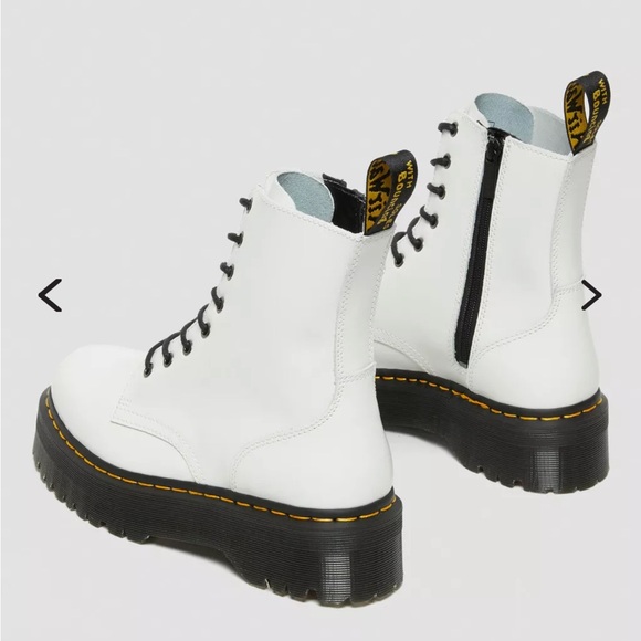dr martens jadon platform claasic 8 eye boot - Picture 2 of 4